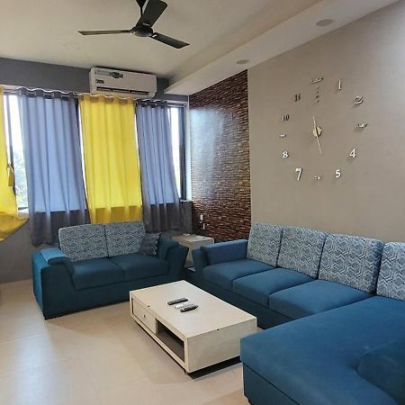 Rk 2 And 3 Bedroom Penthouse Панаджи Экстерьер фото